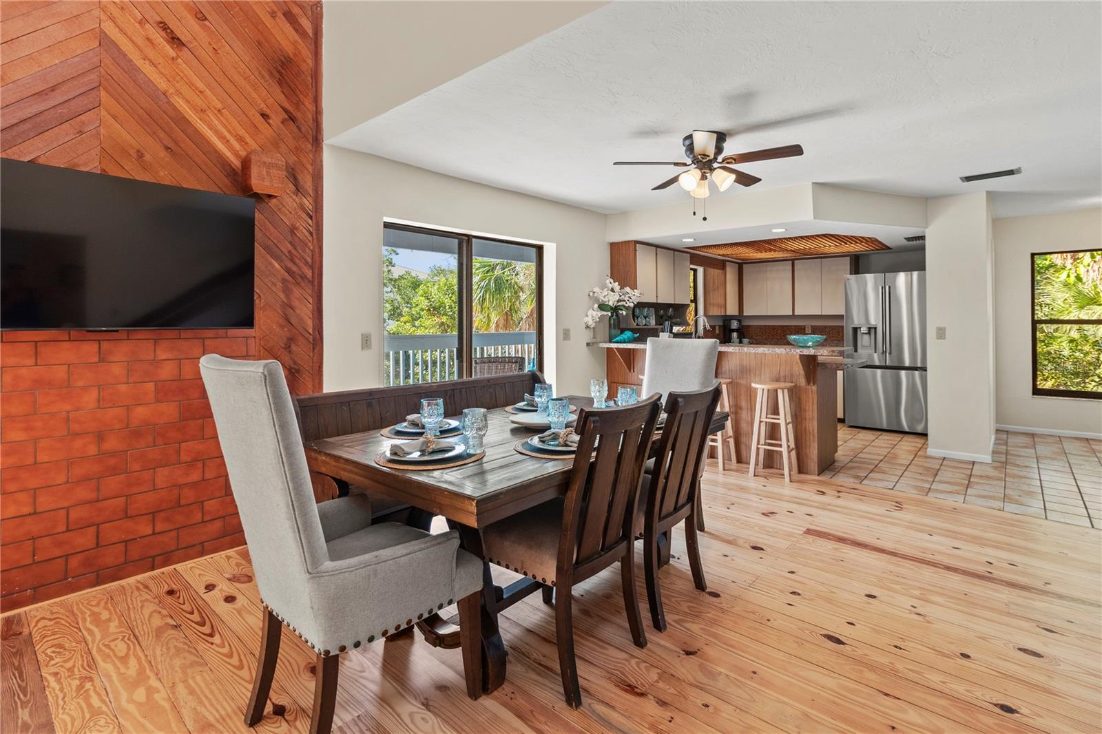 SARASOTA BEACH - Residential