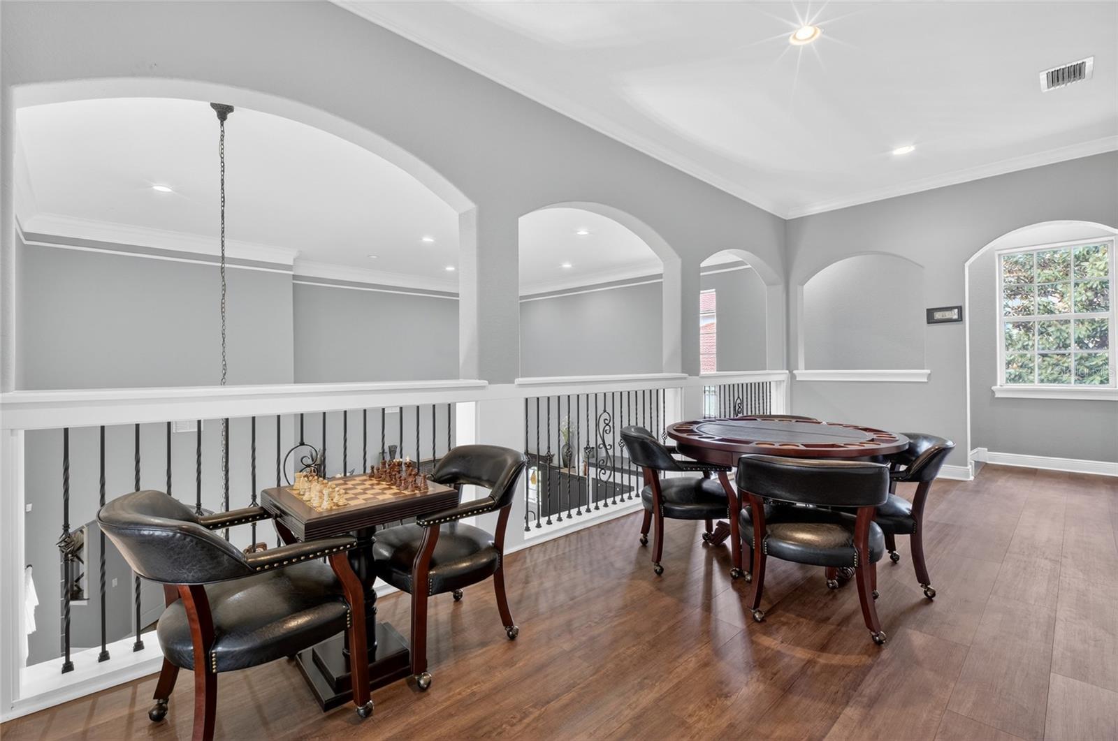 KEENES POINTE - Residential