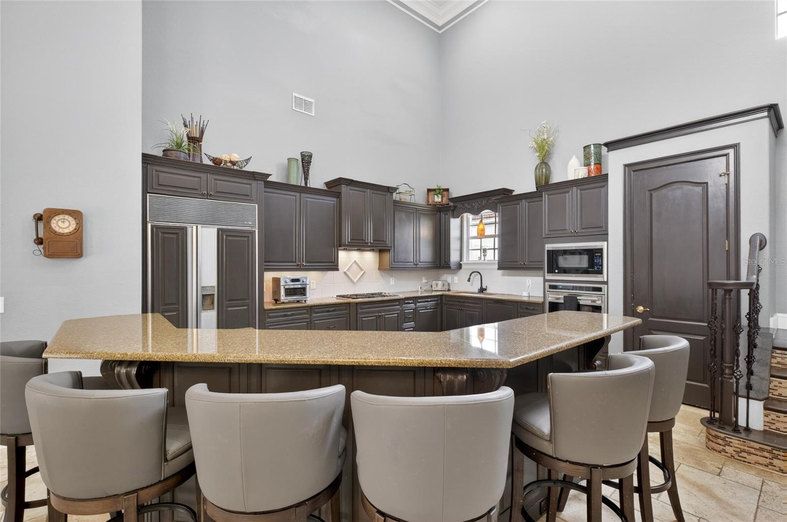 KEENES POINTE - Residential