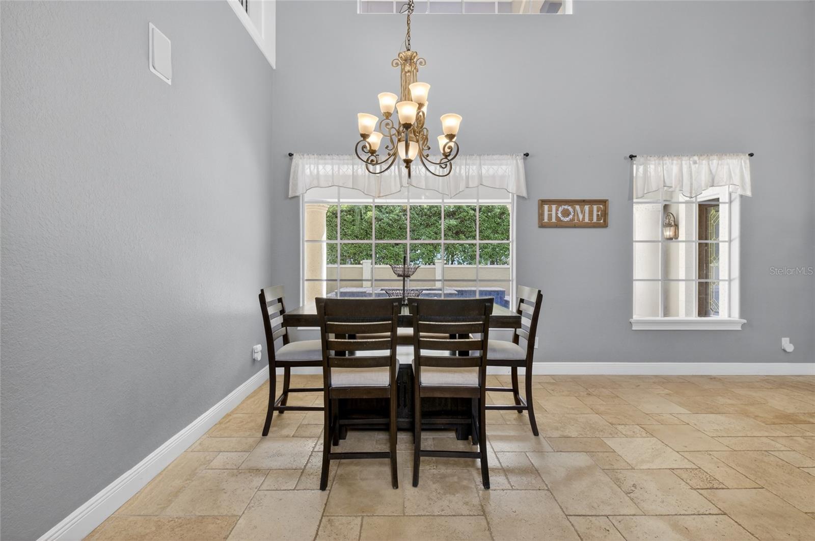 KEENES POINTE - Residential