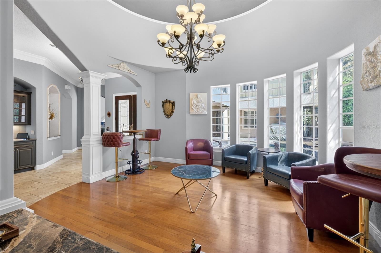 KEENES POINTE - Residential