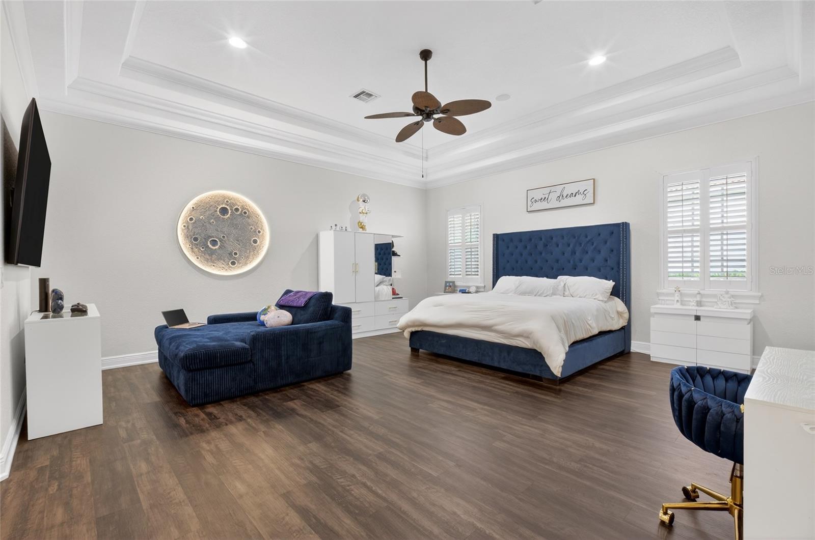 KEENES POINTE - Residential