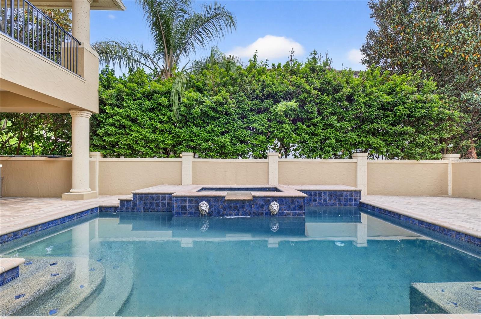 KEENES POINTE - Residential