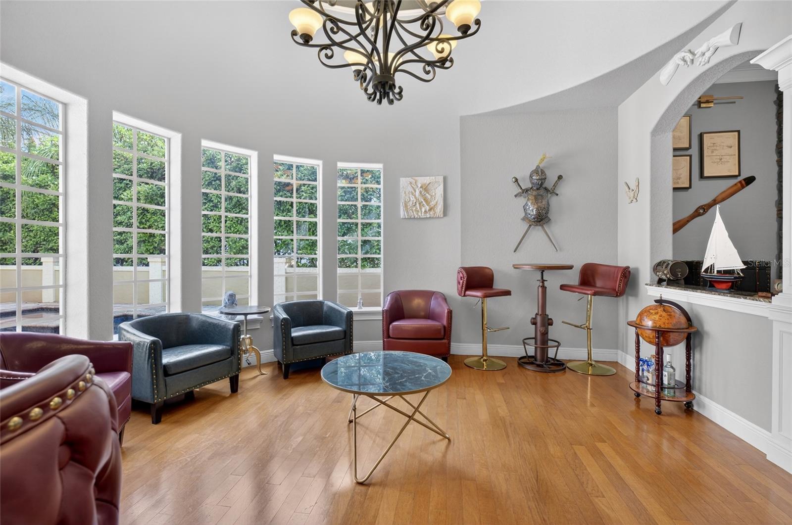 KEENES POINTE - Residential