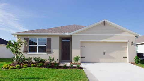 Photo of 3827 Pomelo Drive, Winter Haven, FL 33881 (MLS # O6396937)