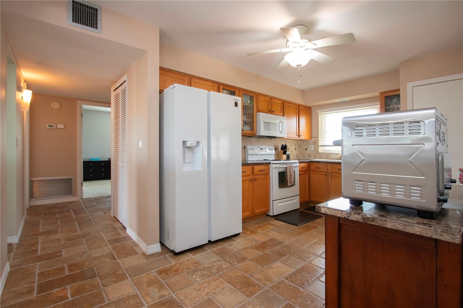 DEL WEBBS SUN CITY FLORIDA UN - Residential