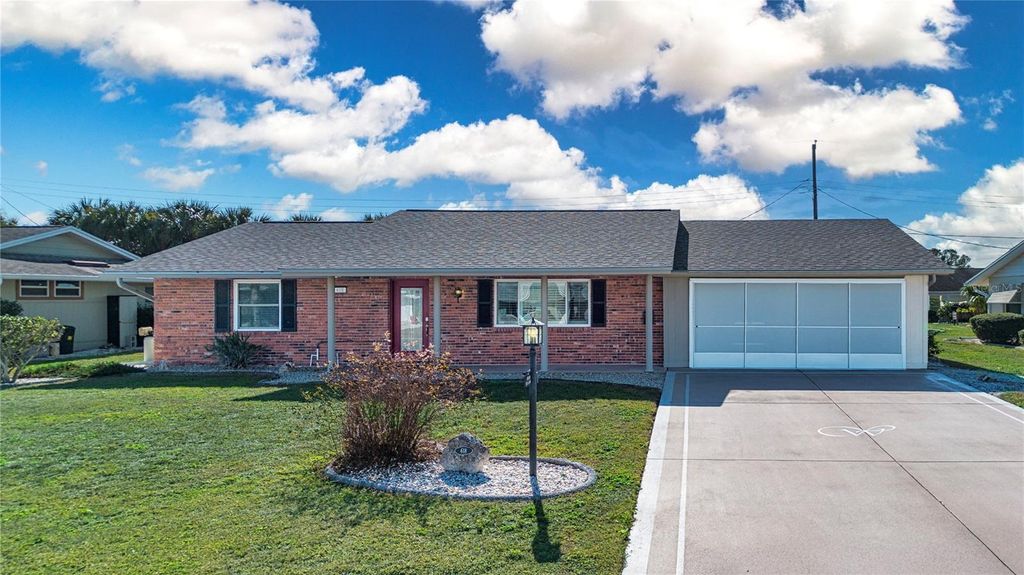 Photo of 618 Oakmont Avenue, Sun City Center, FL 33573 (MLS # TB8451190)