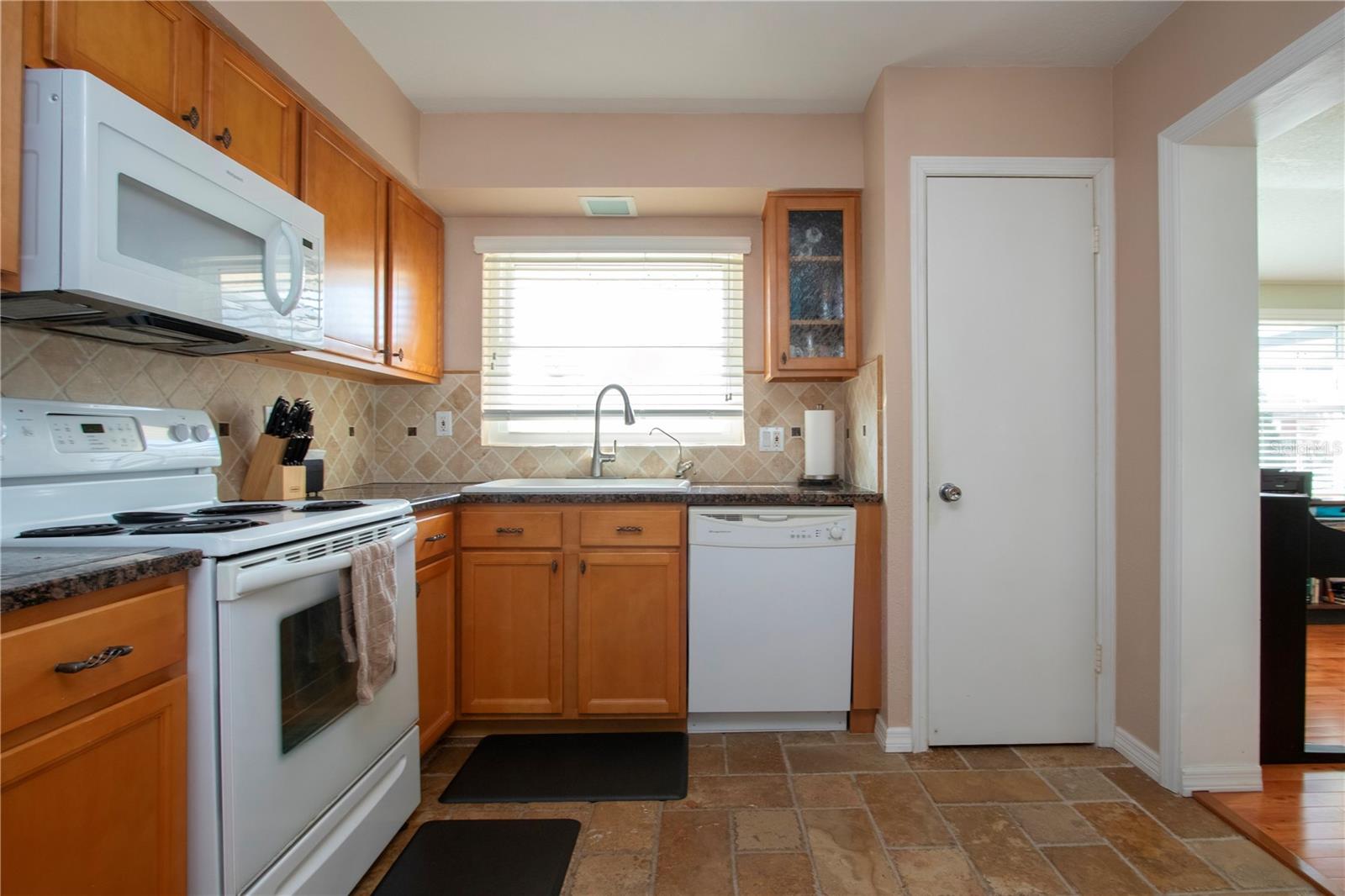 DEL WEBBS SUN CITY FLORIDA UN - Residential