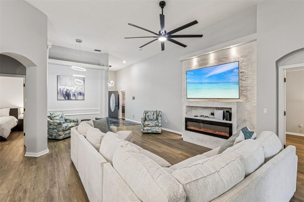 Photo of 221 Westmoreland Circle, Kissimmee, FL 34744 (MLS # O6375114)