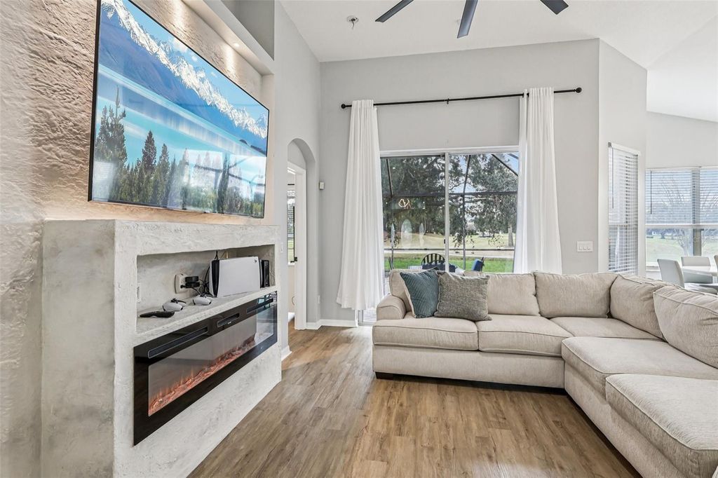 Photo of 221 Westmoreland Circle, Kissimmee, FL 34744 (MLS # O6375114)