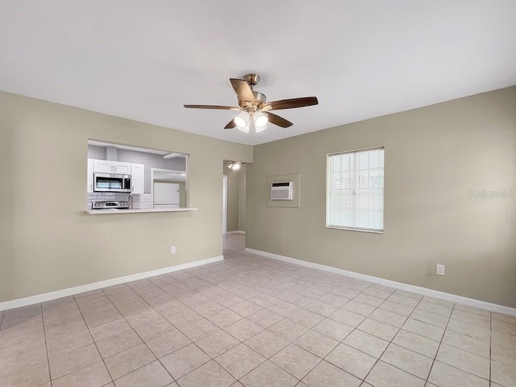 203 5TH AVENUE NW, RUSKIN, FL, 33570 4 203 5TH AVENUE NW