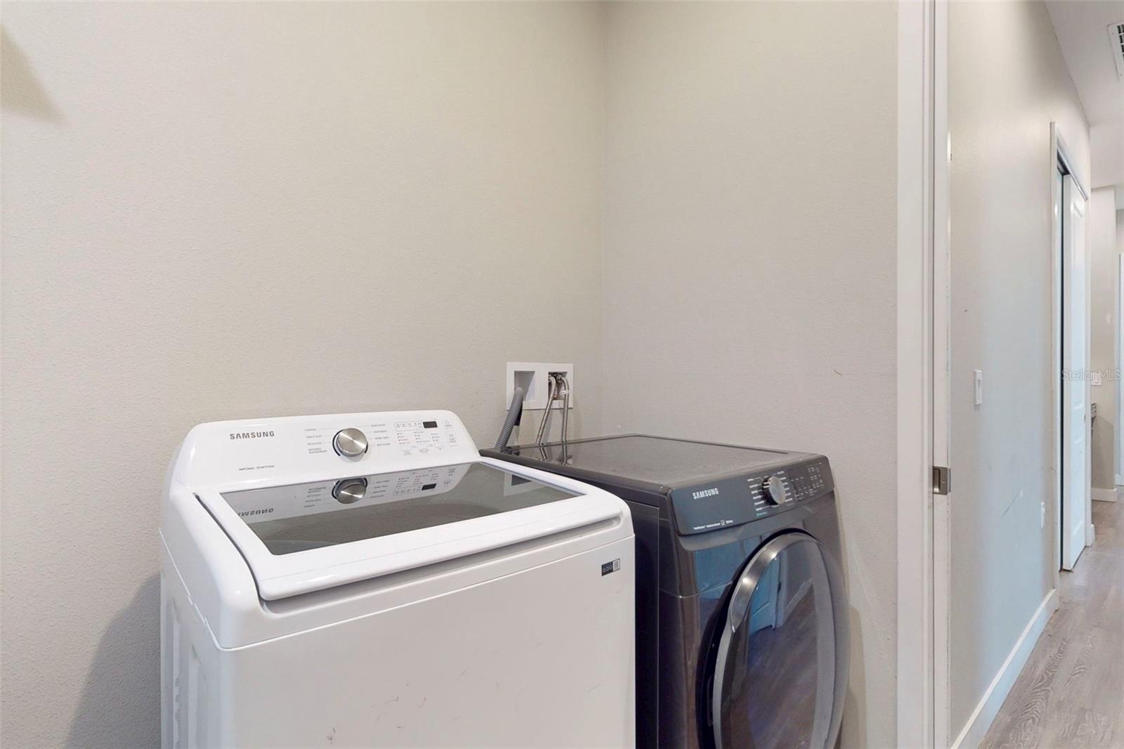 FRIES SURVEY OF WINTER GARDEN - Residential