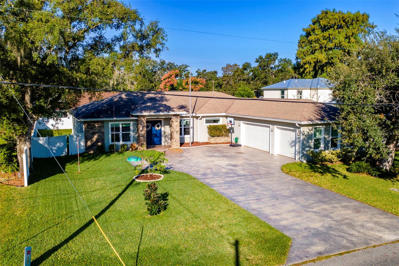 FRIES SURVEY OF WINTER GARDEN - Residential