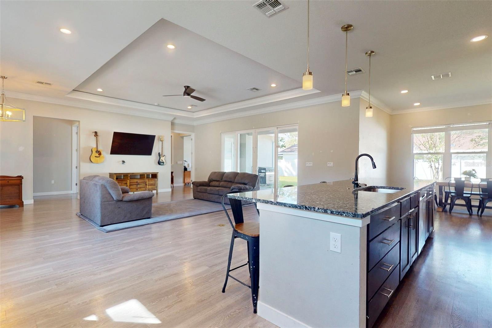 FRIES SURVEY OF WINTER GARDEN - Residential