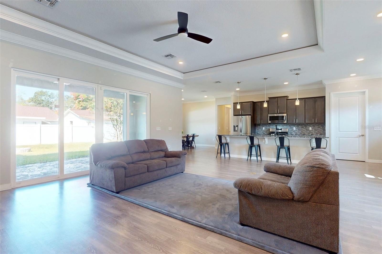 FRIES SURVEY OF WINTER GARDEN - Residential