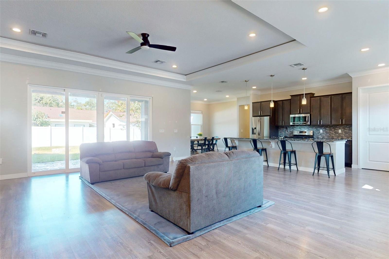 FRIES SURVEY OF WINTER GARDEN - Residential