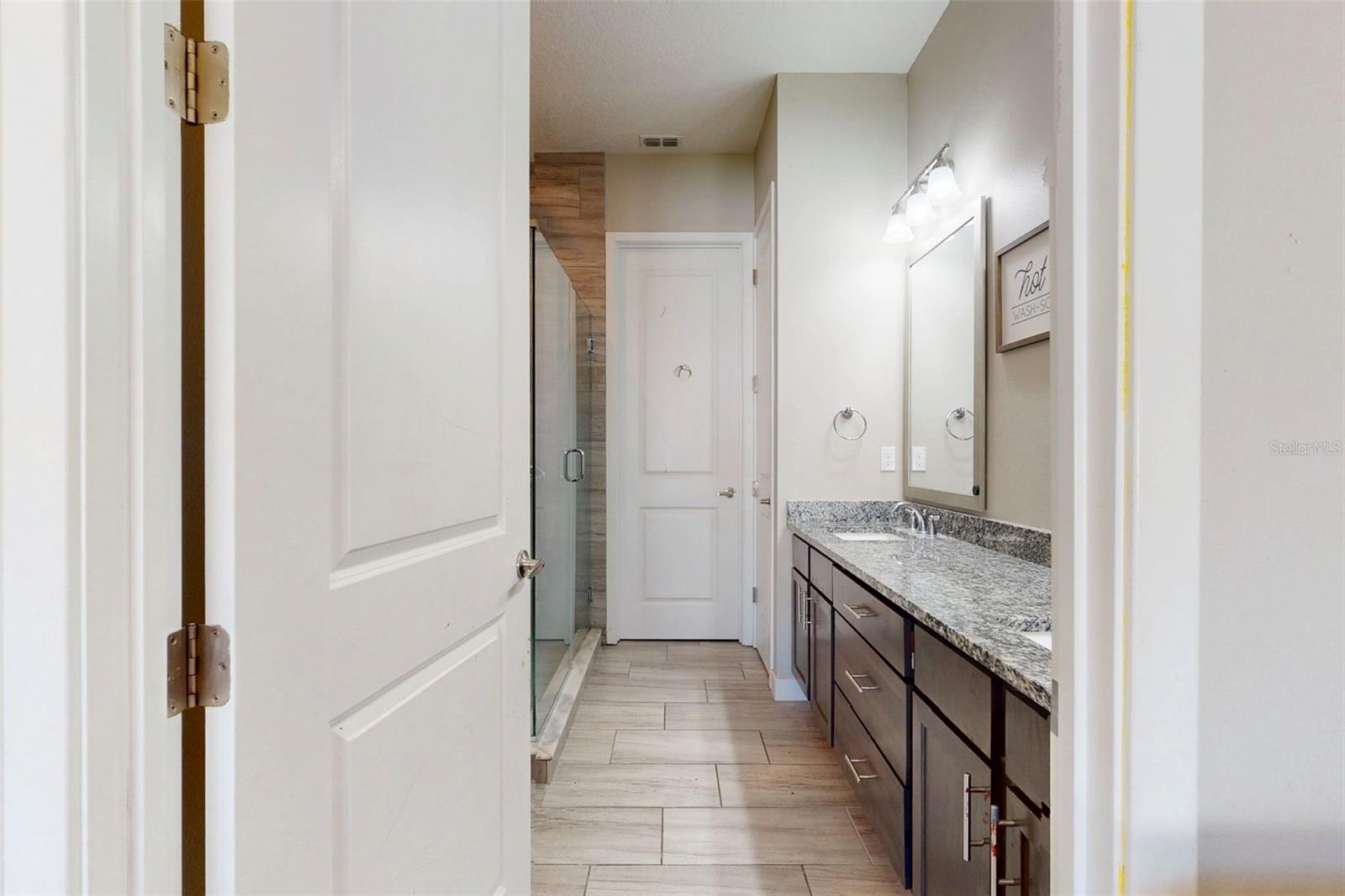 FRIES SURVEY OF WINTER GARDEN - Residential