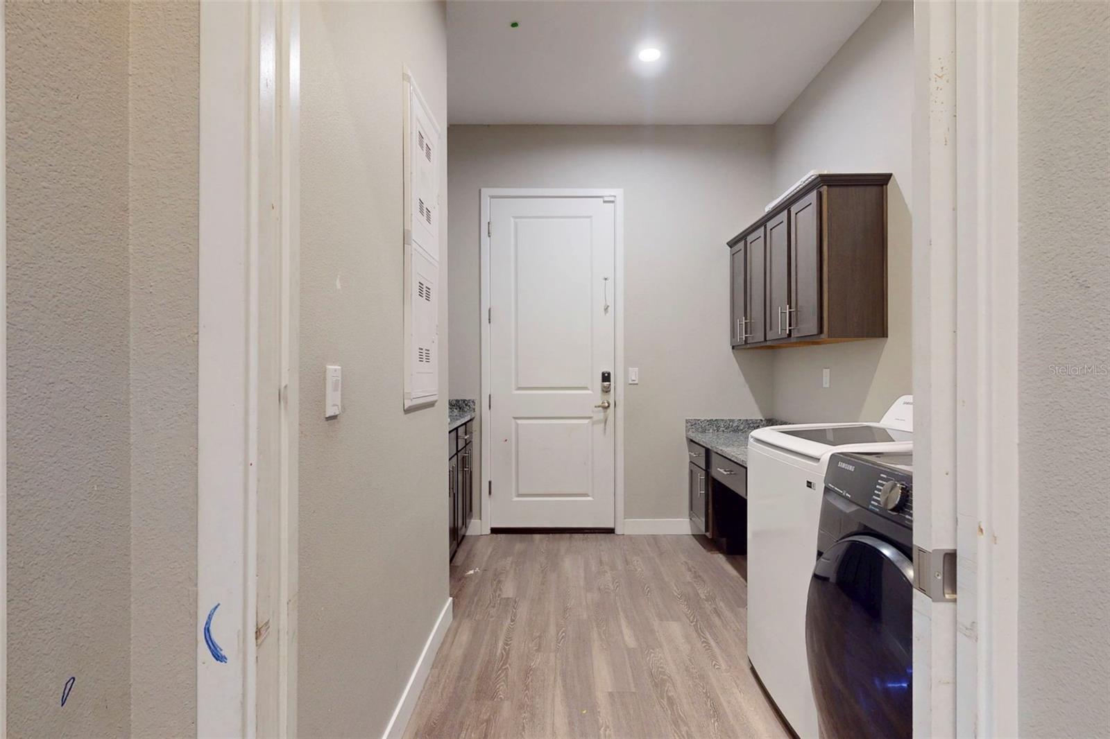 FRIES SURVEY OF WINTER GARDEN - Residential