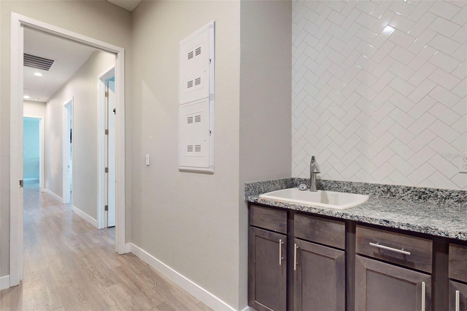 FRIES SURVEY OF WINTER GARDEN - Residential