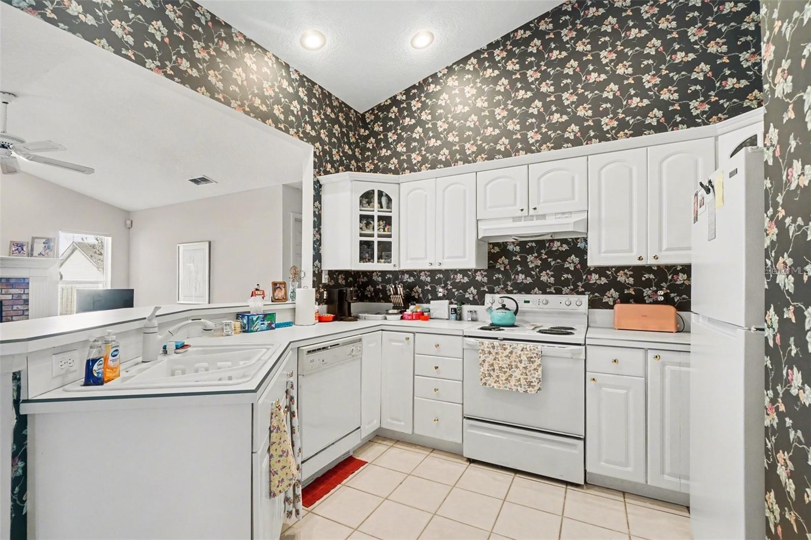 CROWN POINT SPRINGS UT 2 - Residential