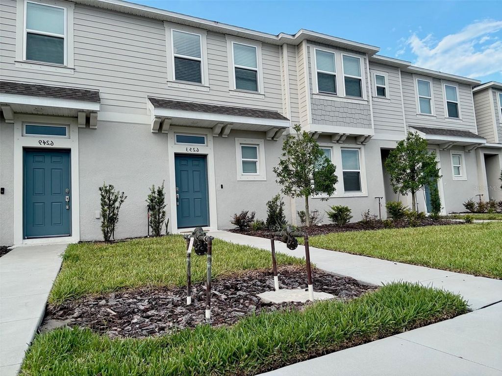 Photo of 6253 Whetstone Court, Palmetto, FL 34221 (MLS # A4657345)