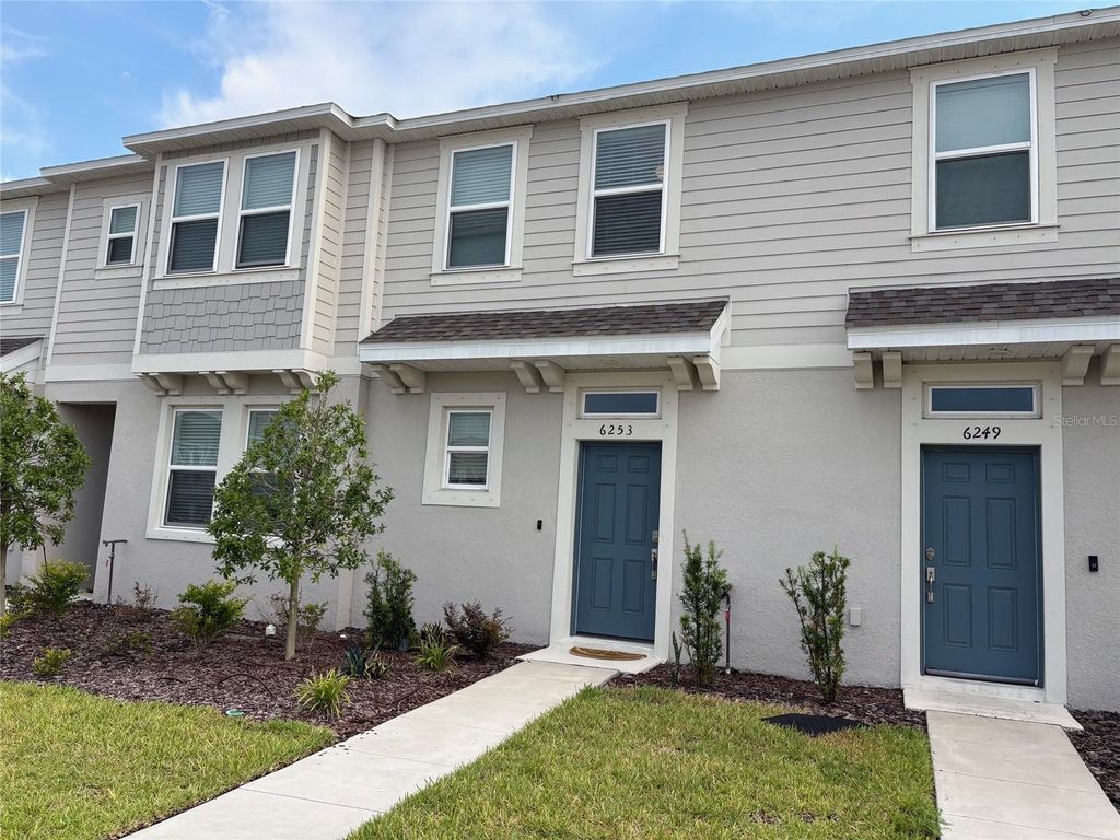 Photo of 6253 Whetstone Court, Palmetto, FL 34221 (MLS # A4657345)