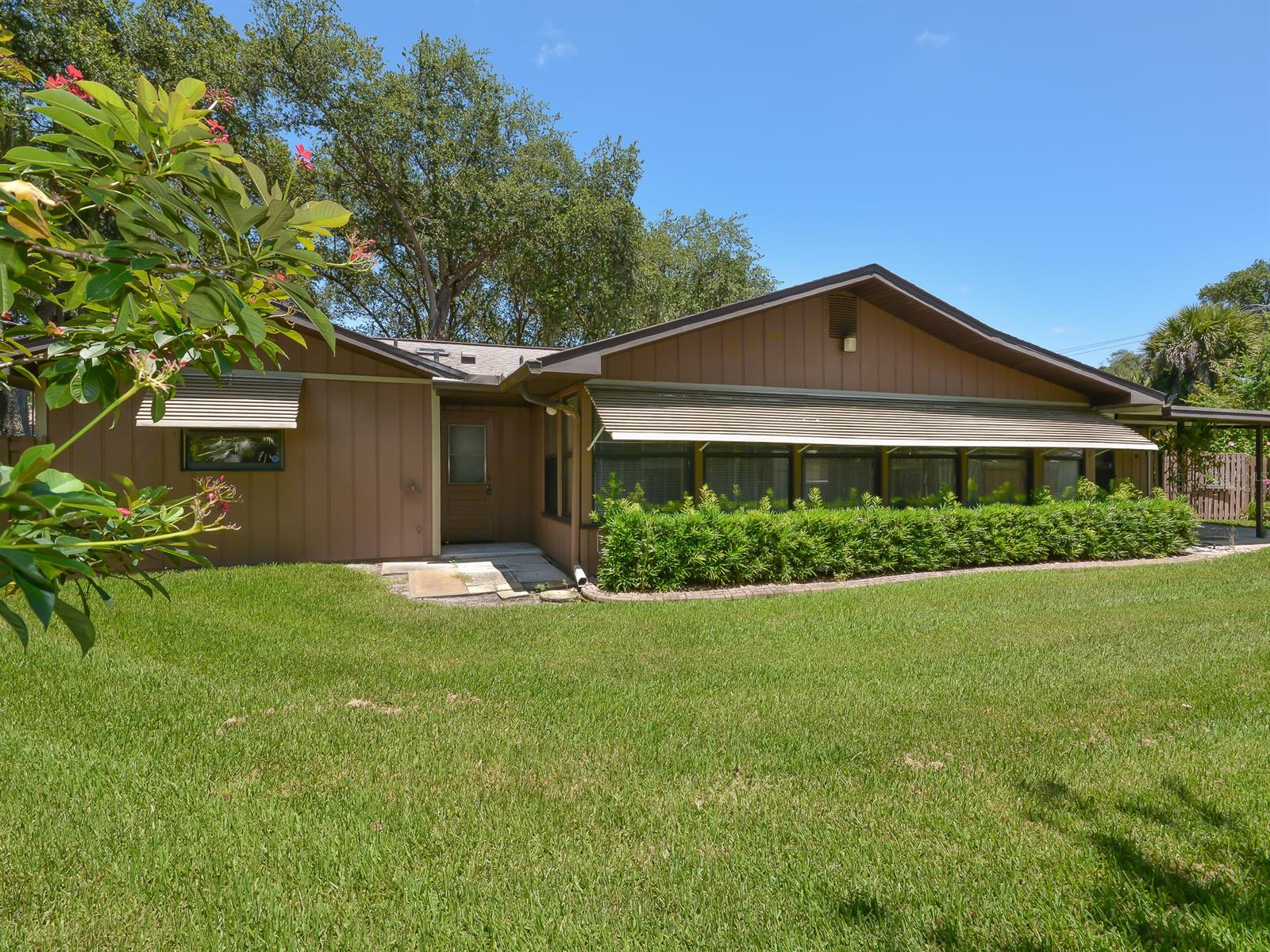 Florida Shores 01 - Residential