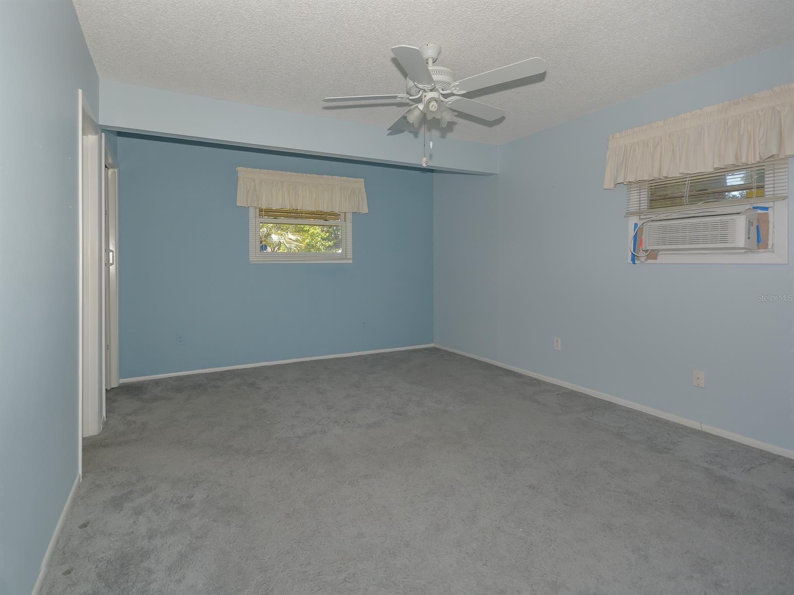 Florida Shores 01 - Residential