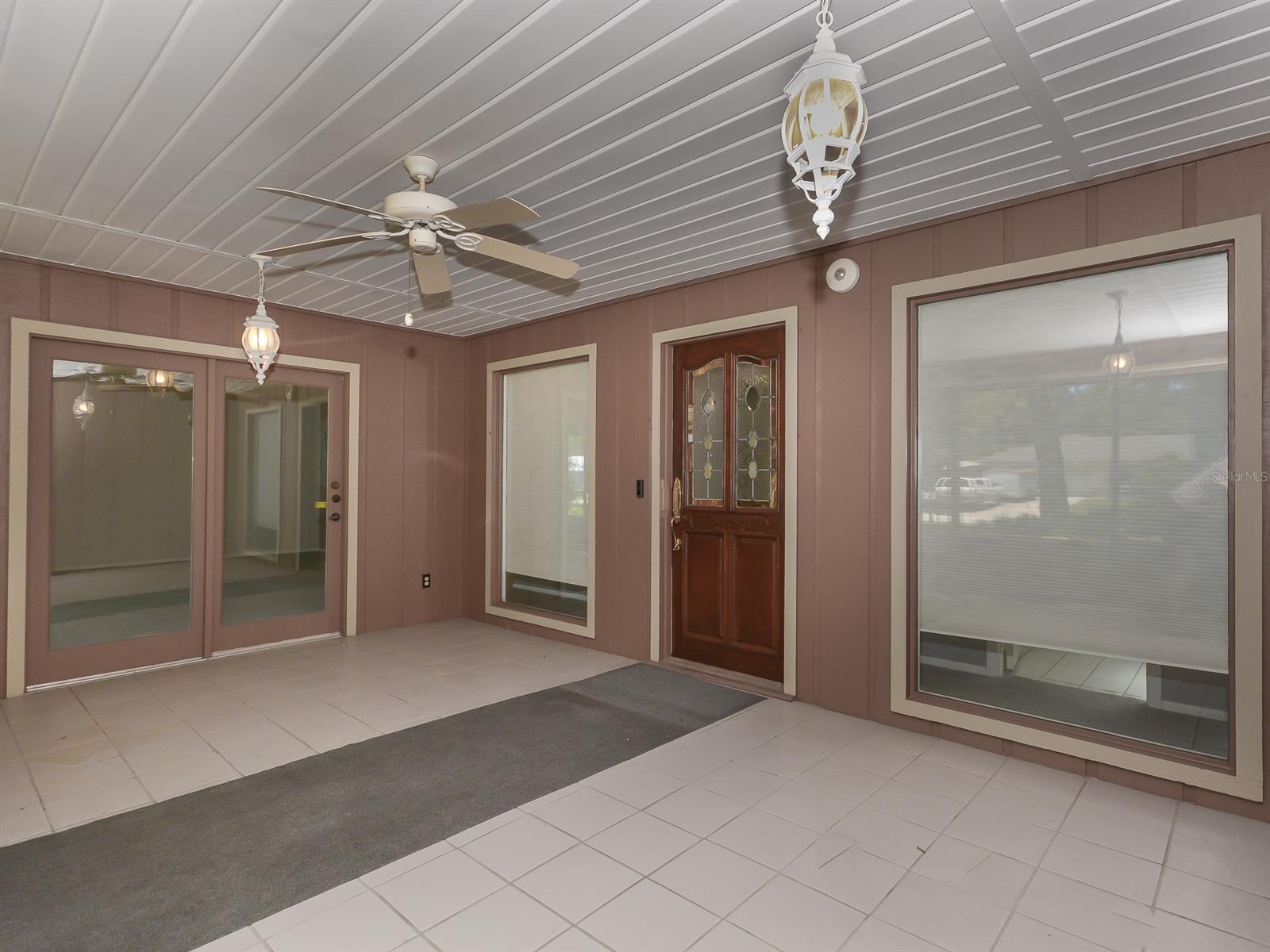 Florida Shores 01 - Residential