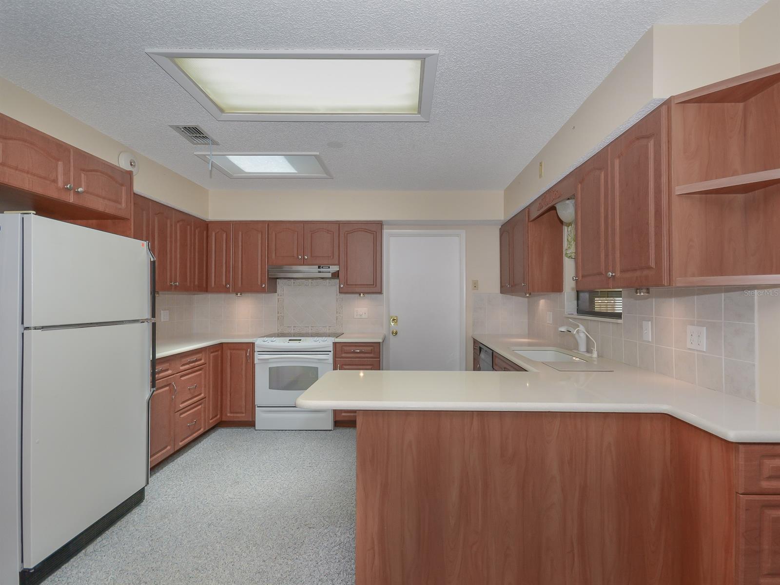 Florida Shores 01 - Residential