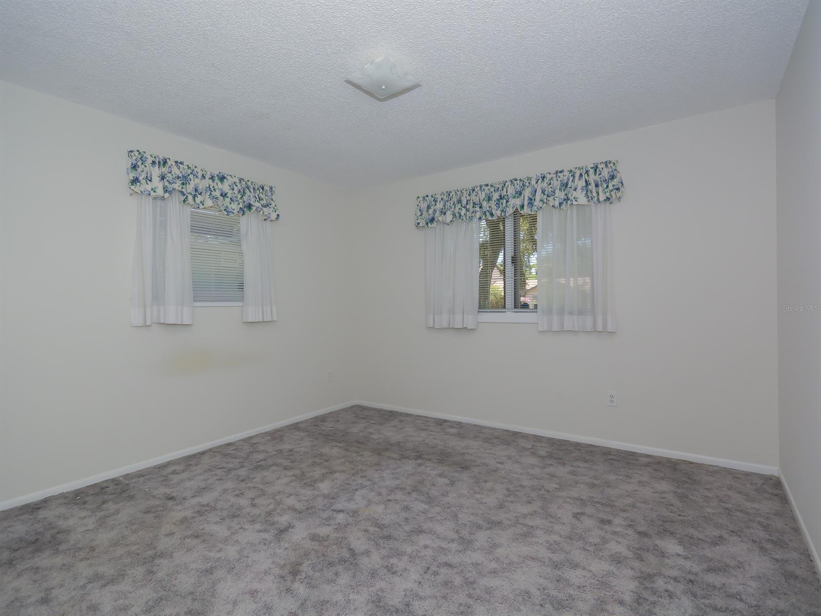 Florida Shores 01 - Residential