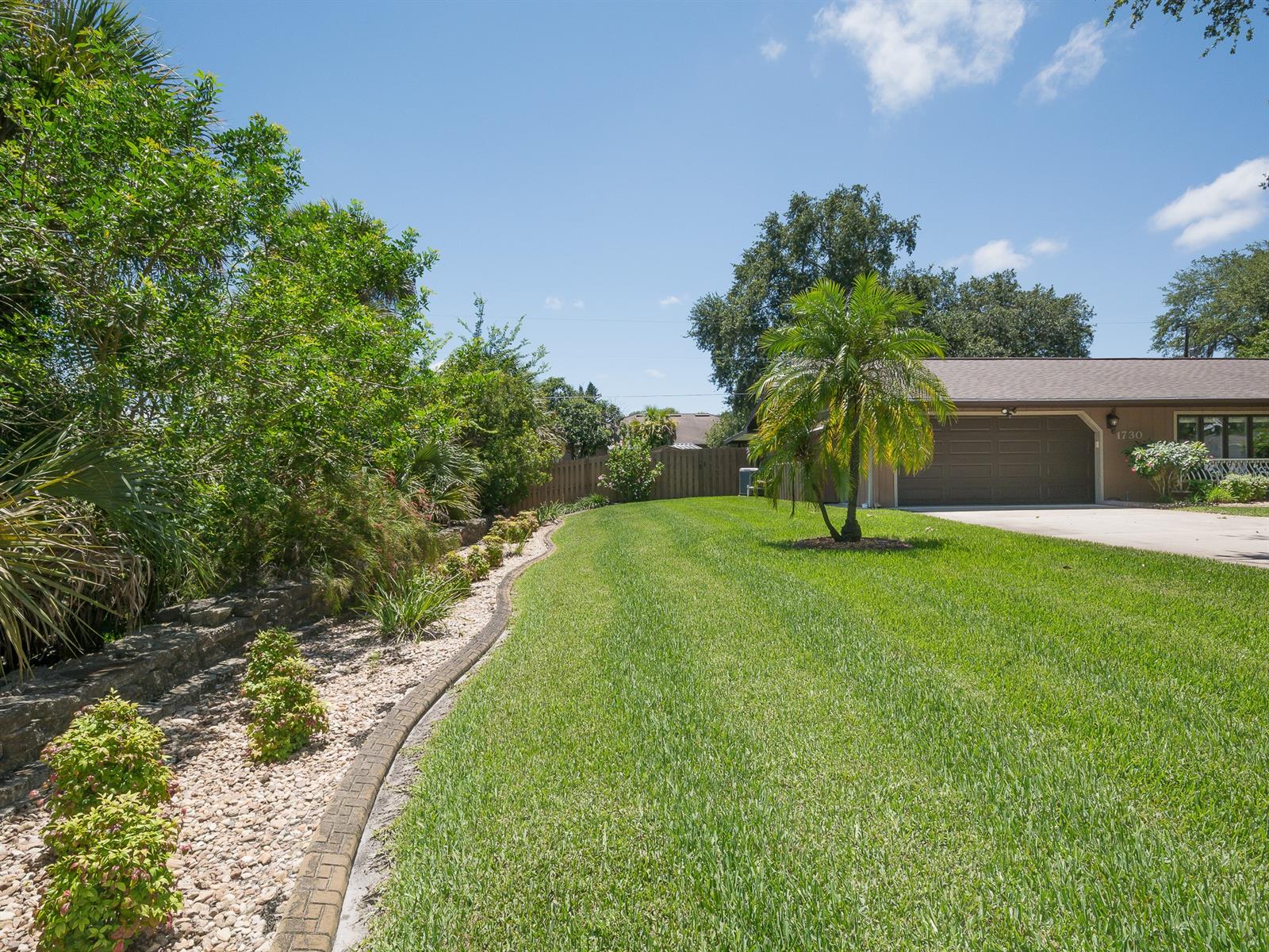 Florida Shores 01 - Residential