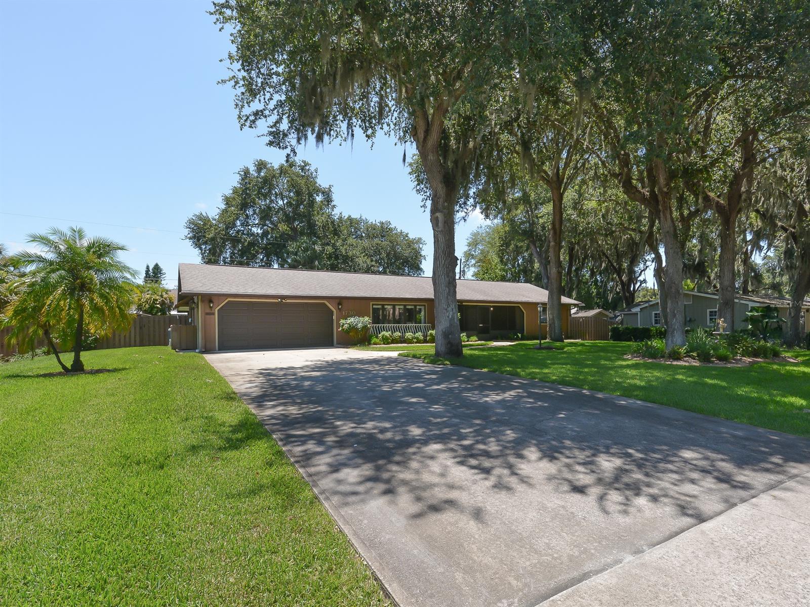 Florida Shores 01 - Residential