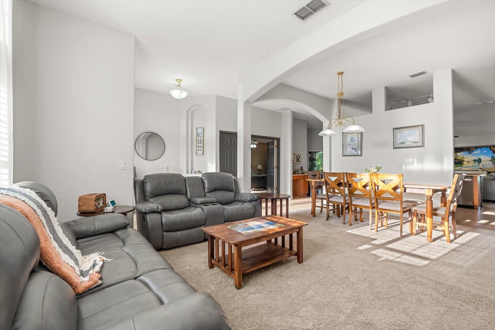 825 W GAUCHO CIRCLE