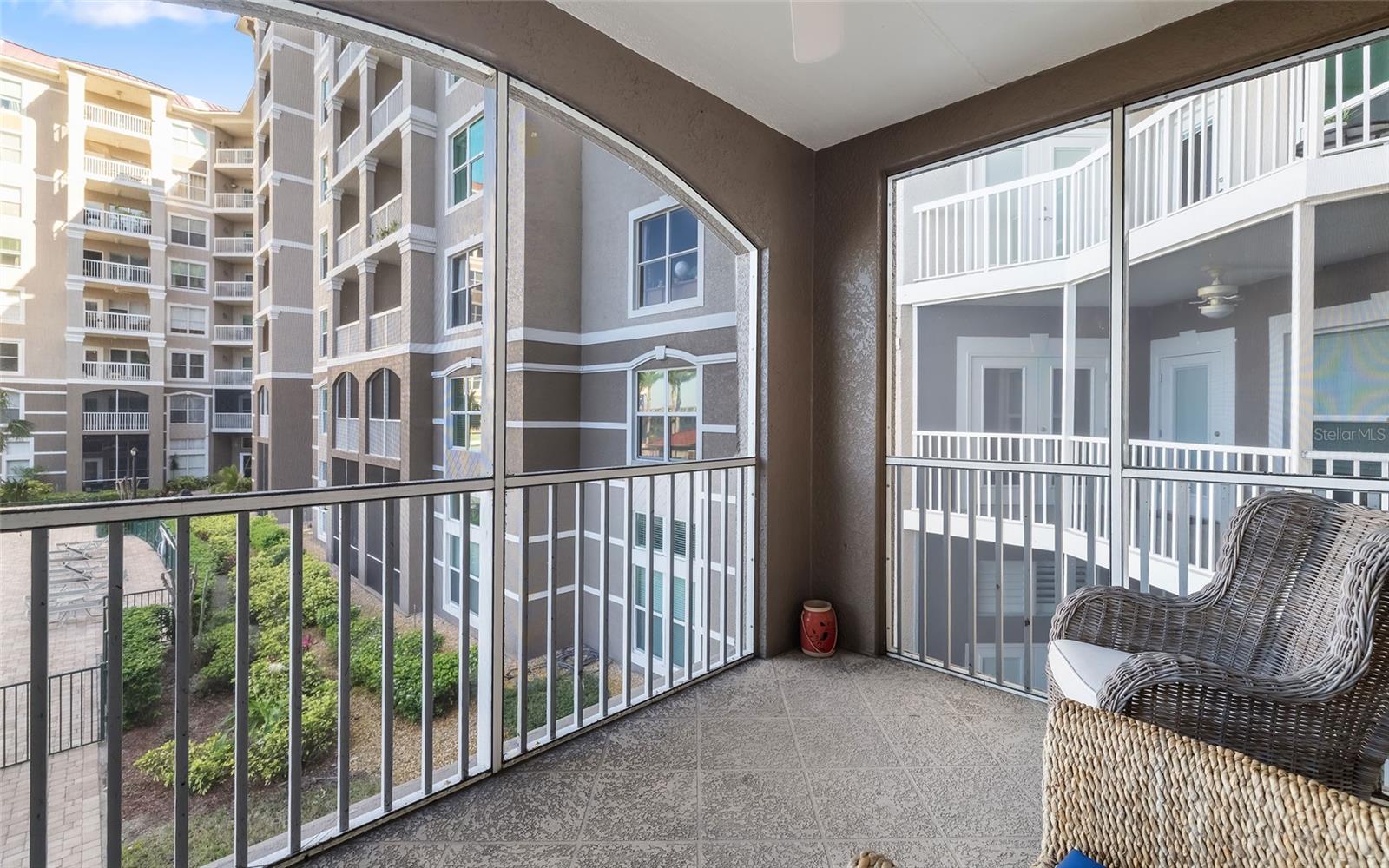 RIVER DANCE - Residential