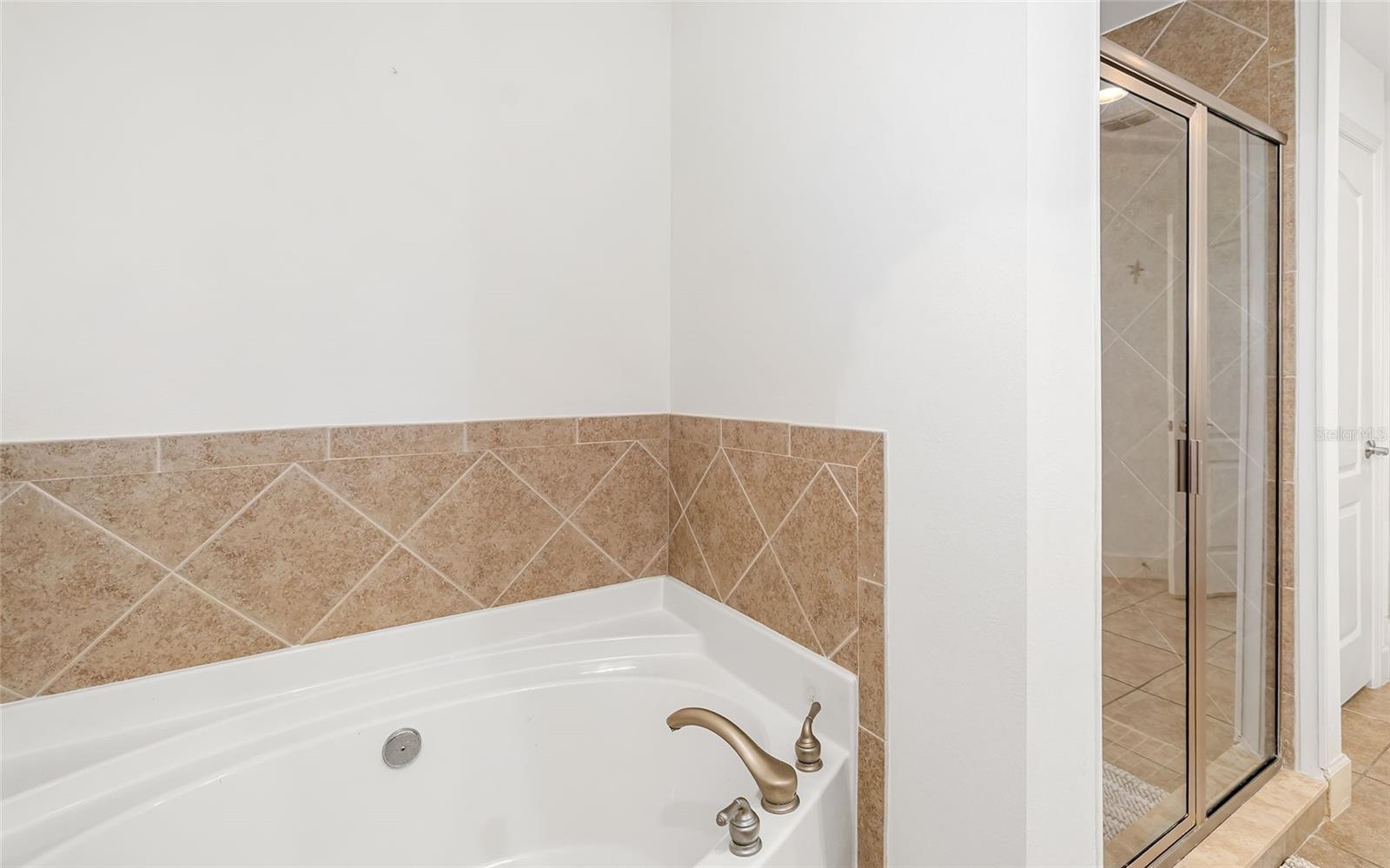 RIVER DANCE - Residential