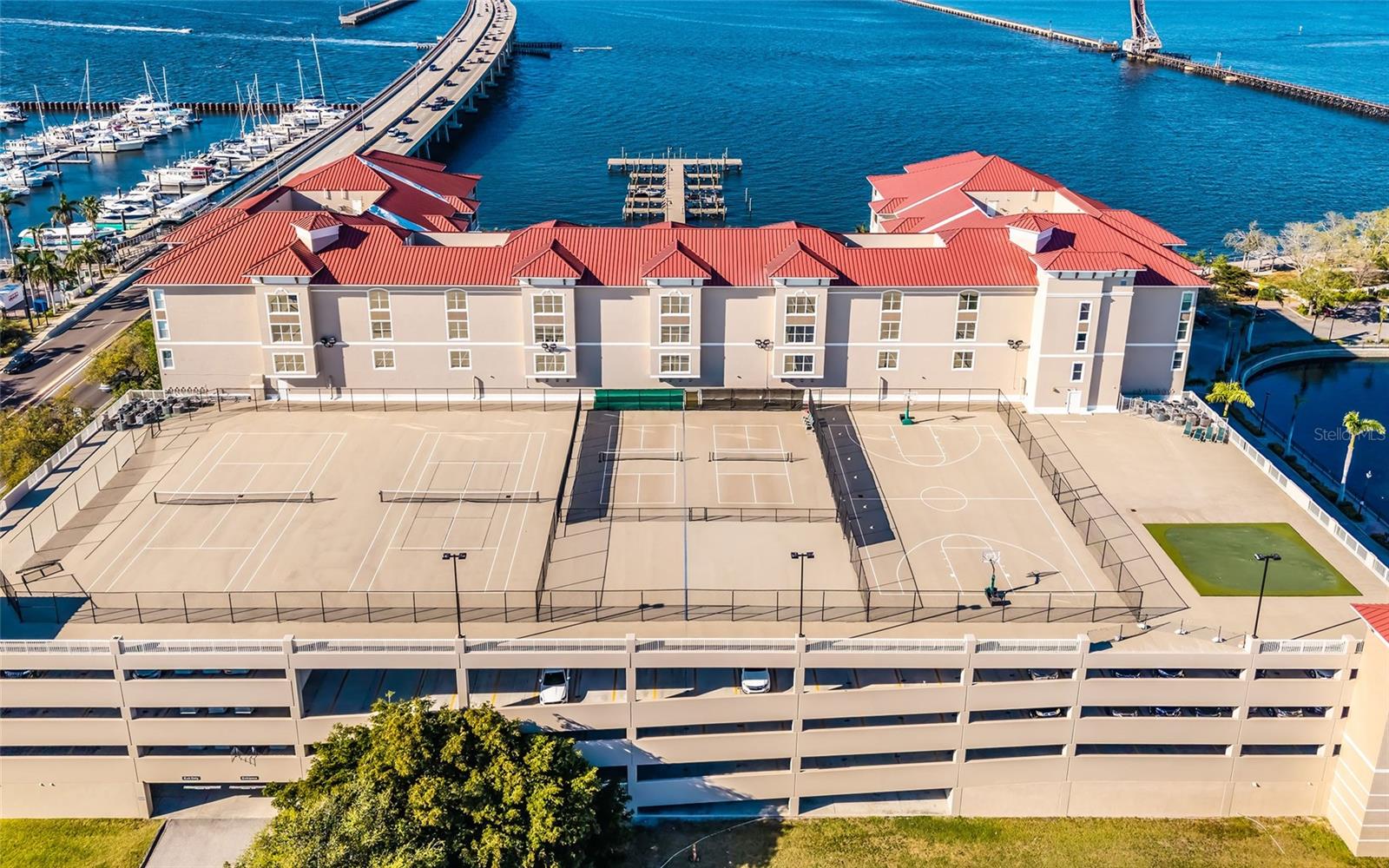 RIVER DANCE - Residential