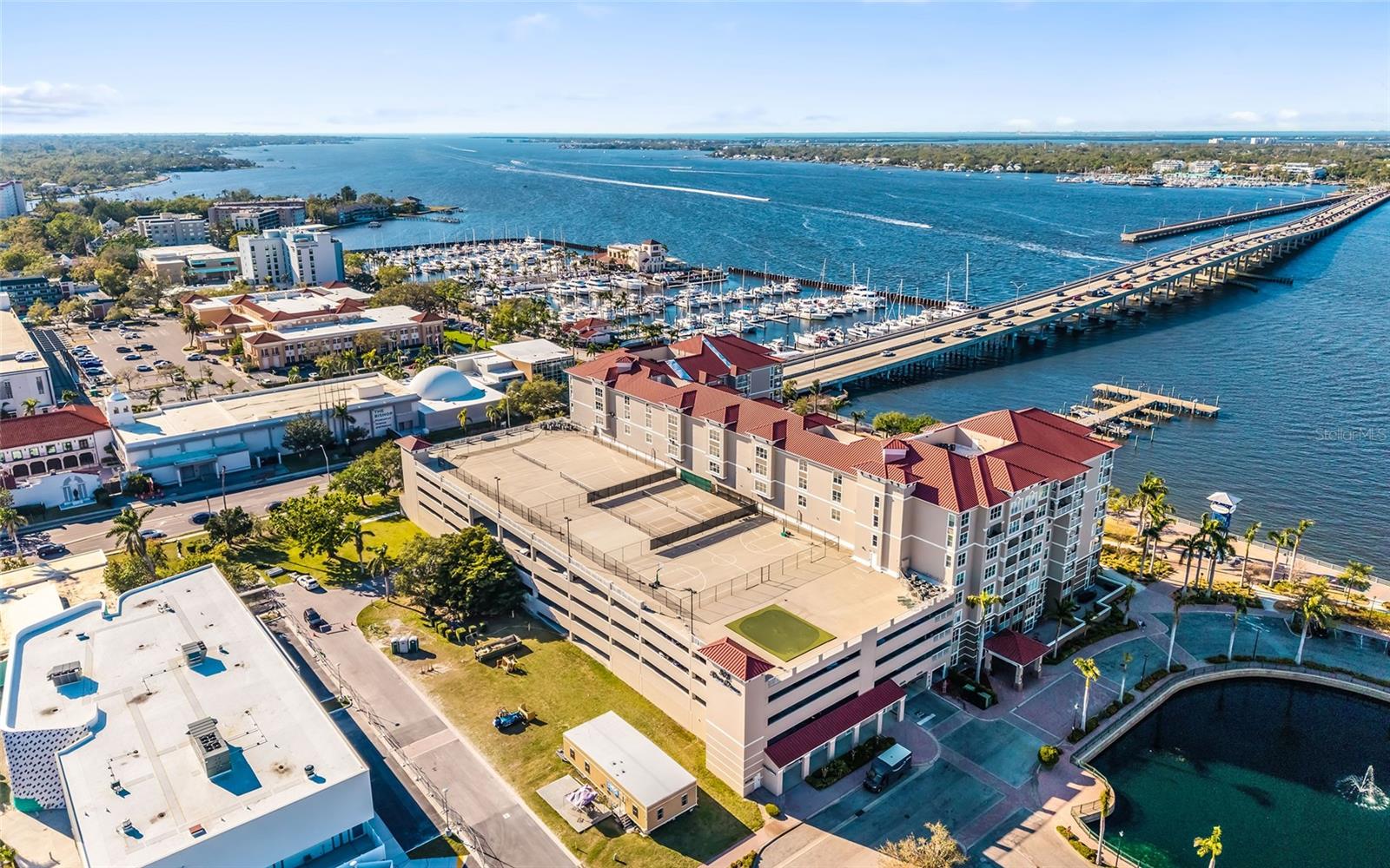 RIVER DANCE - Residential