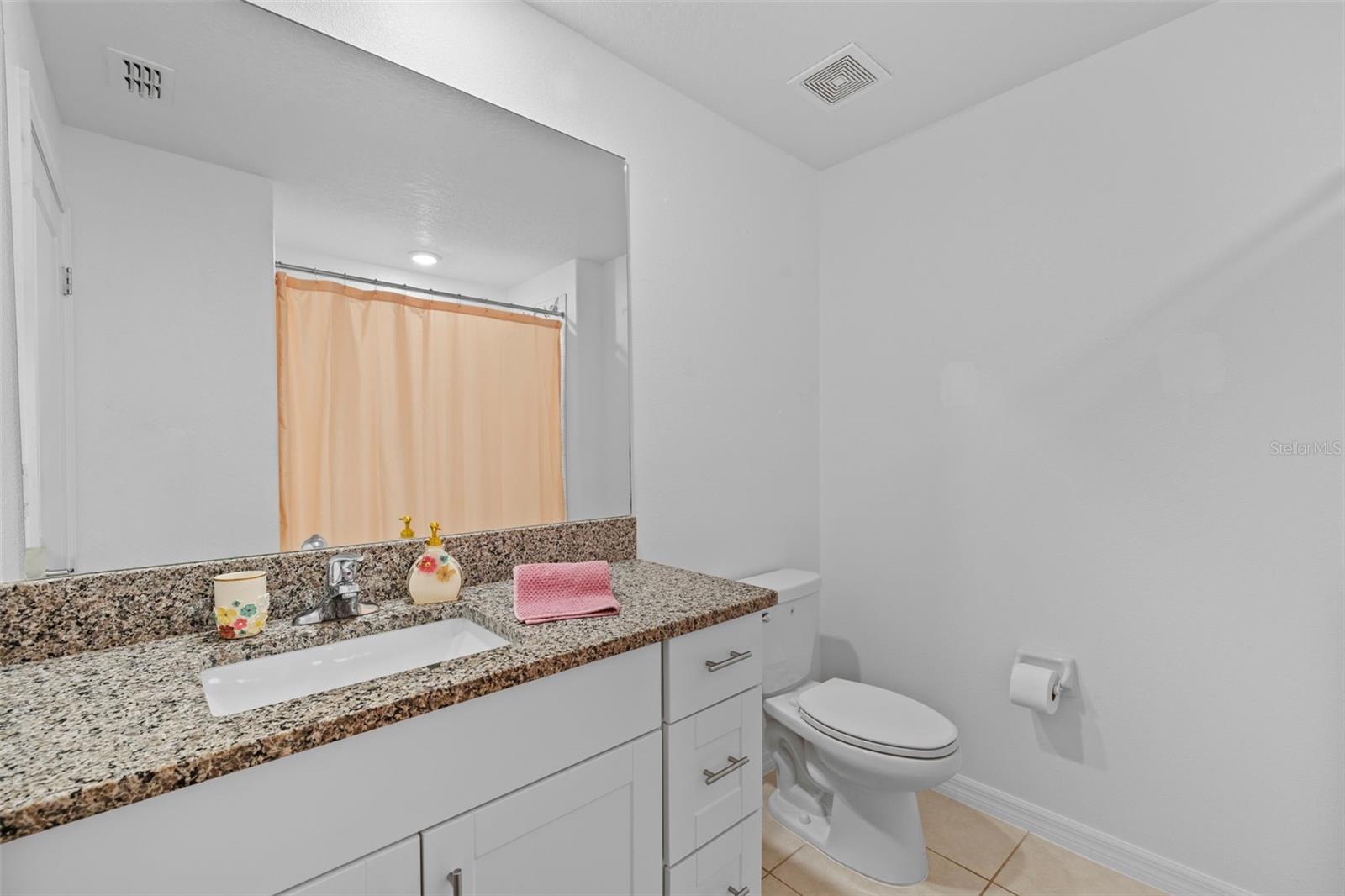 BERRY BAY SUB - Residential Lease