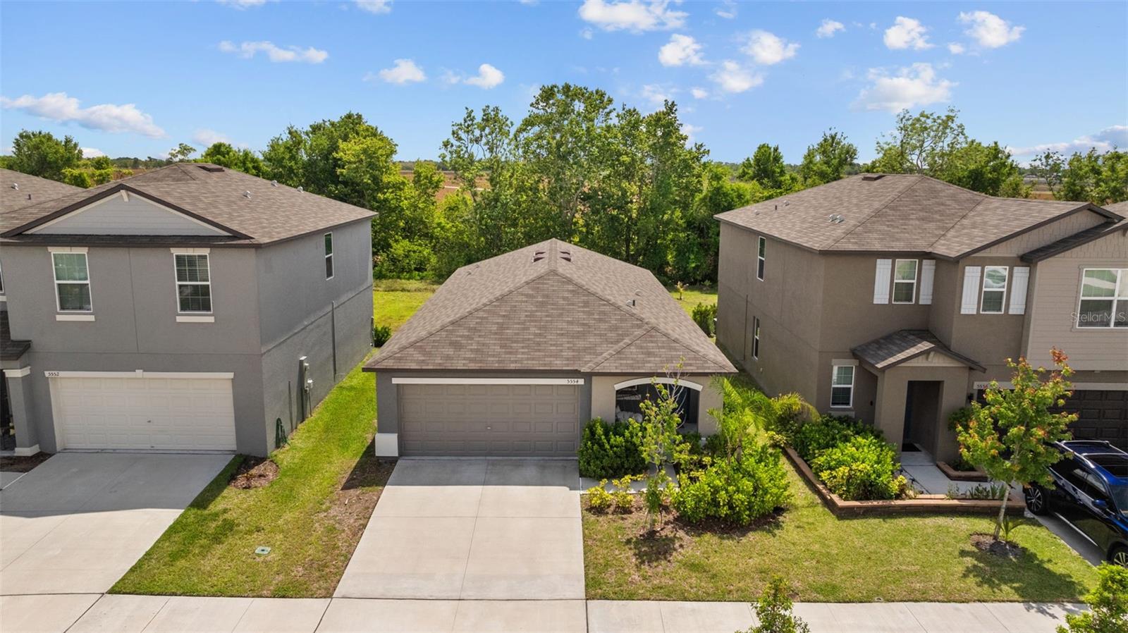 BERRY BAY SUB - Residential Lease