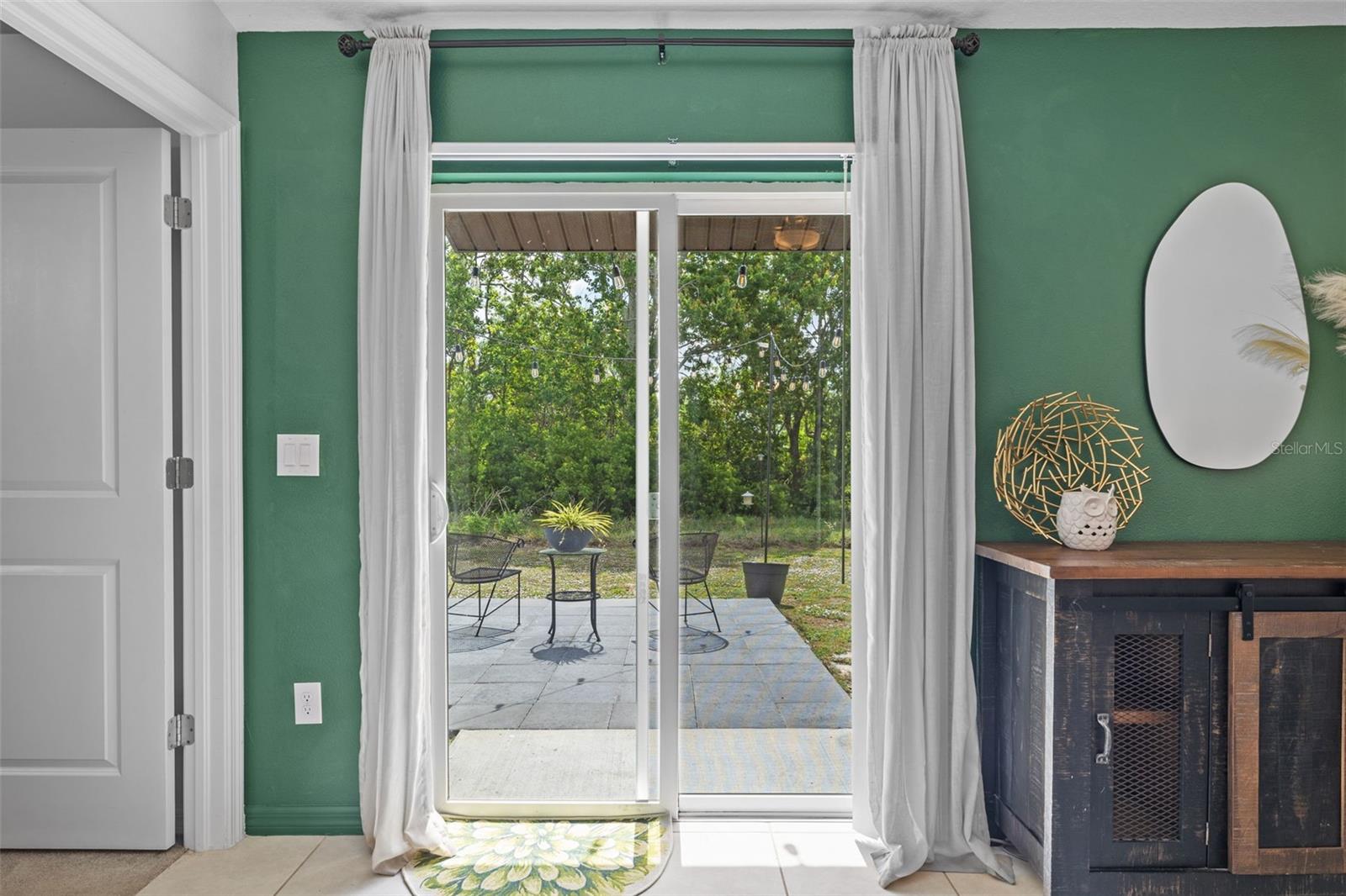 BERRY BAY SUB - Residential Lease