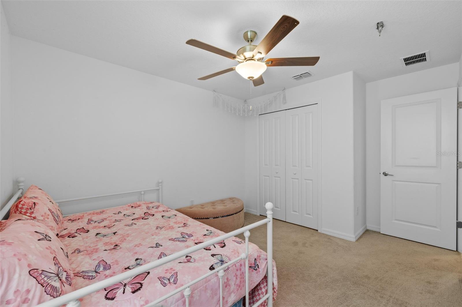 BERRY BAY SUB - Residential Lease