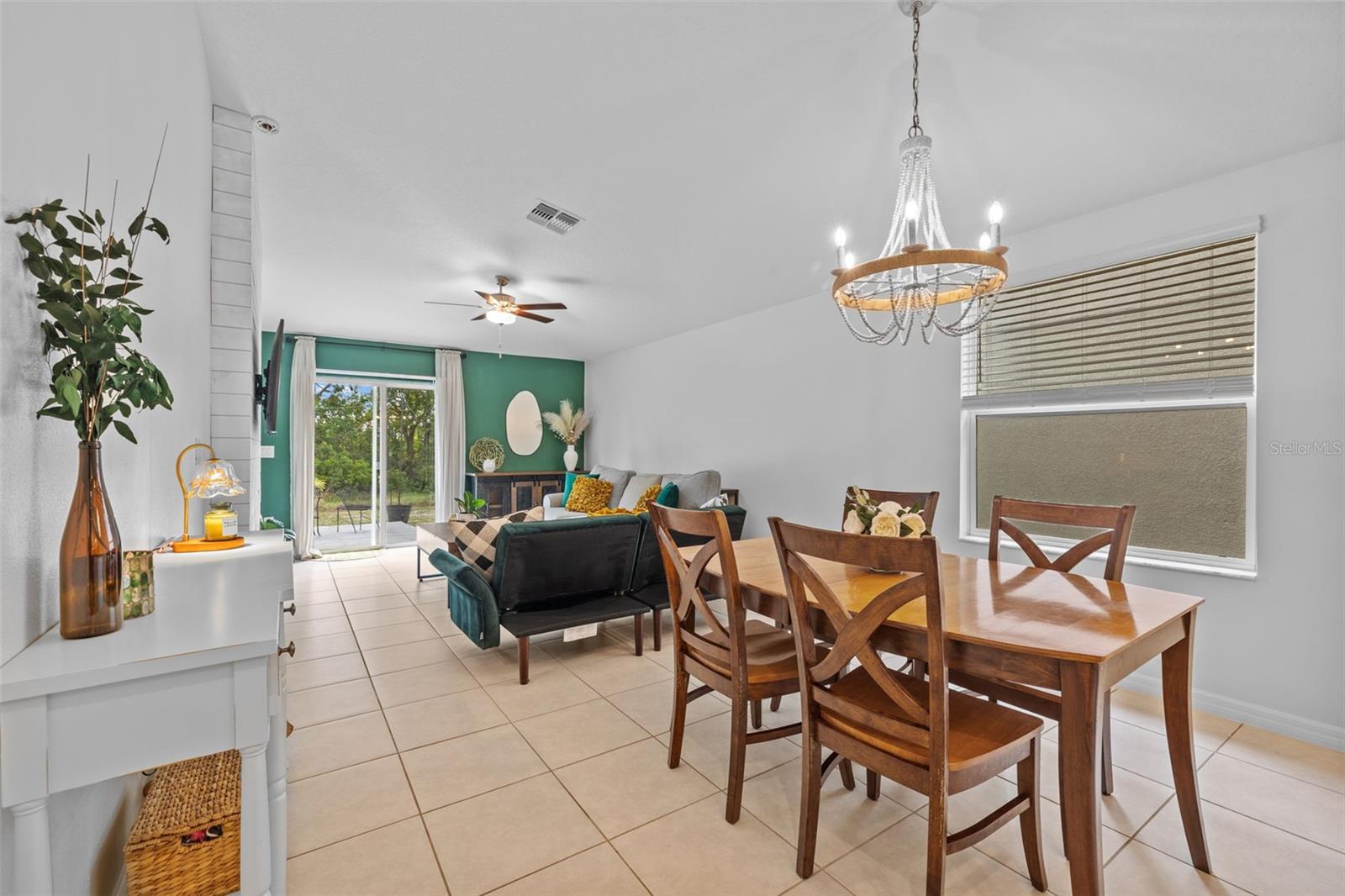 BERRY BAY SUB - Residential Lease