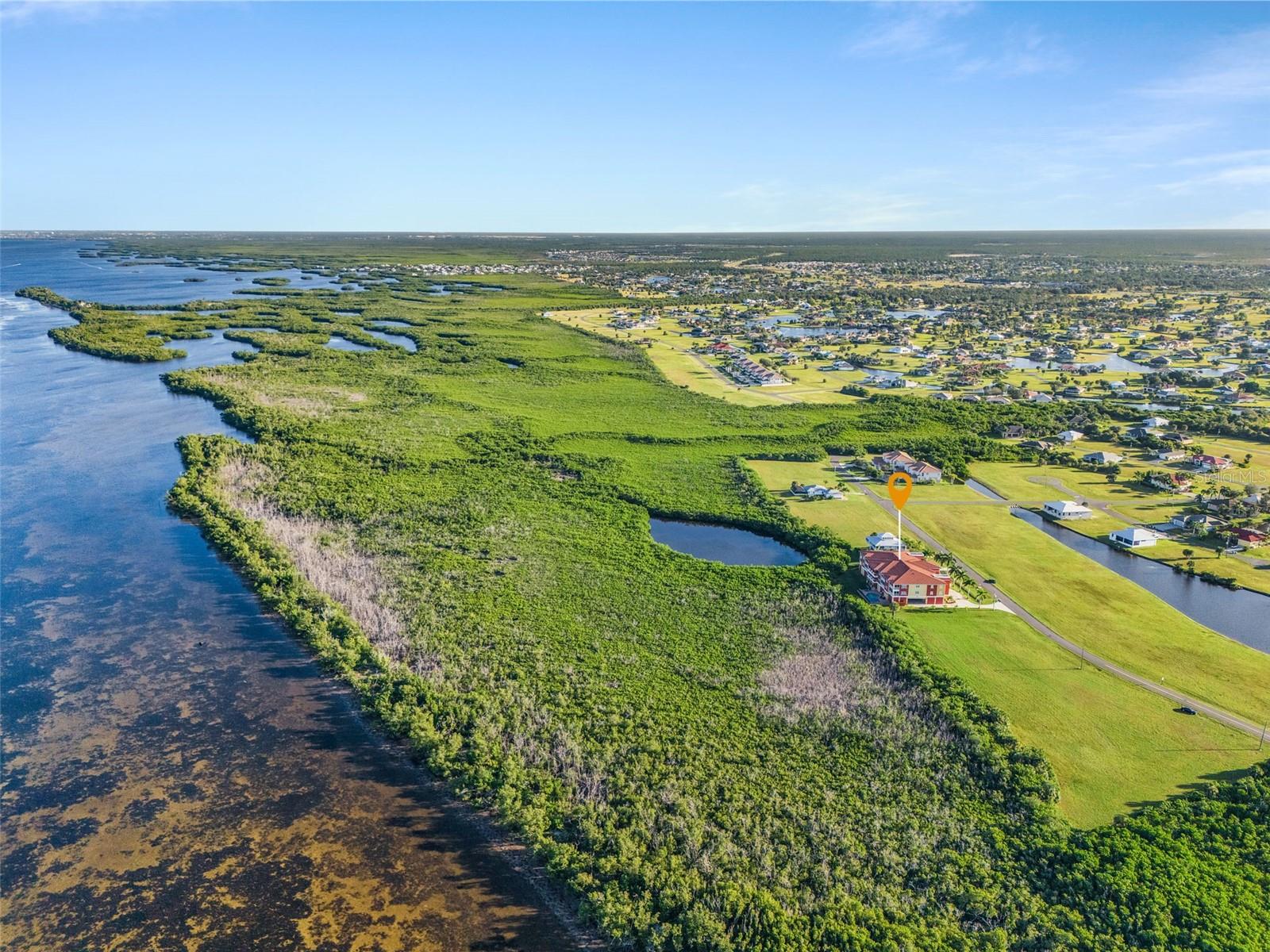 VILLA TUSCANY/BURNT STORE LAKES - Residential