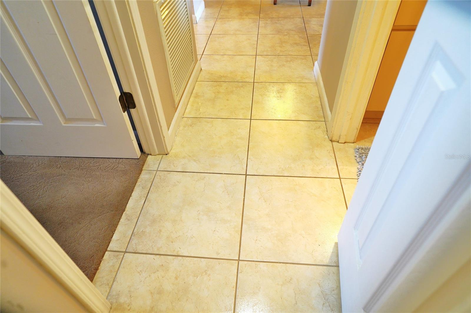 SANDHILL PINES BLDG 02 - Residential Lease