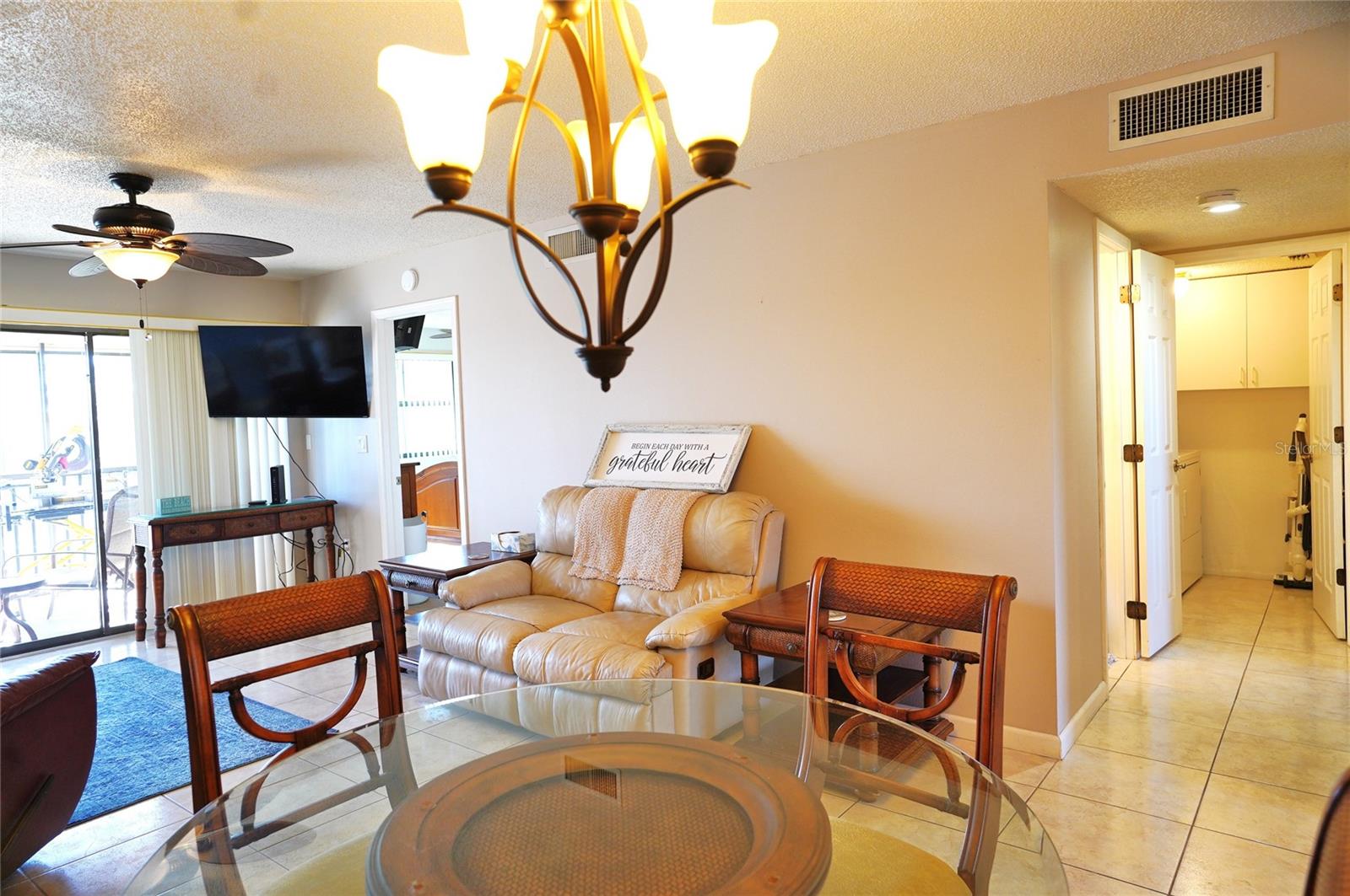 SANDHILL PINES BLDG 02 - Residential Lease