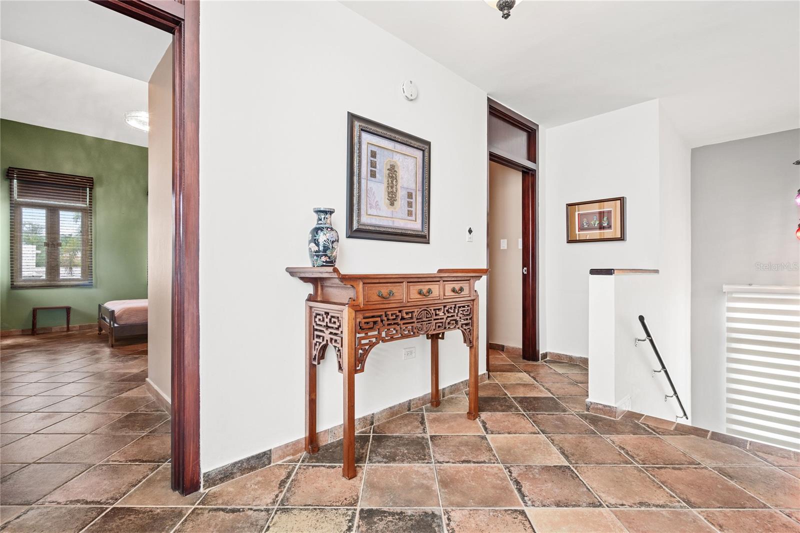 PASEO LAS PALMAS - Residential
