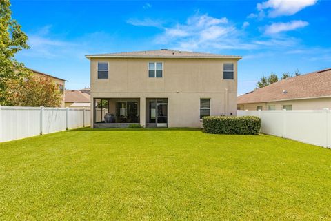 A home in VALRICO