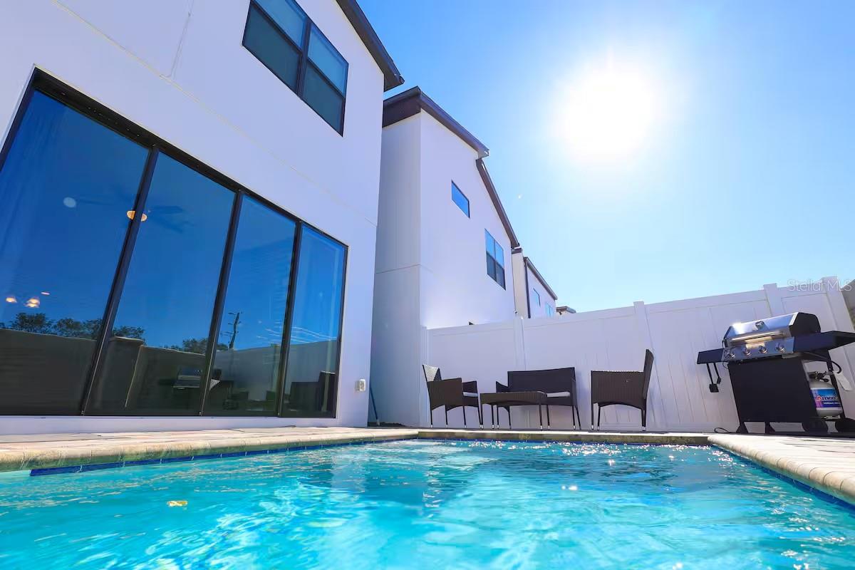 VILLA DOMANI - Residential Lease