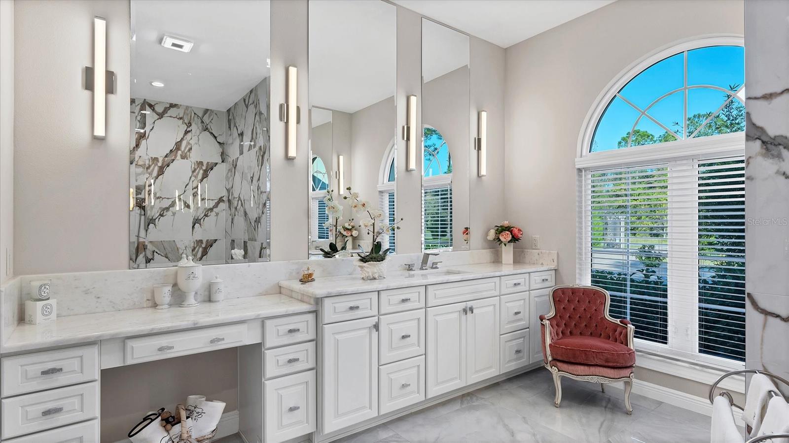 WINDSOR GREEN - Residential